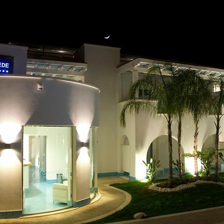 Ganimede Hotel Sperlonga Exteriör bild