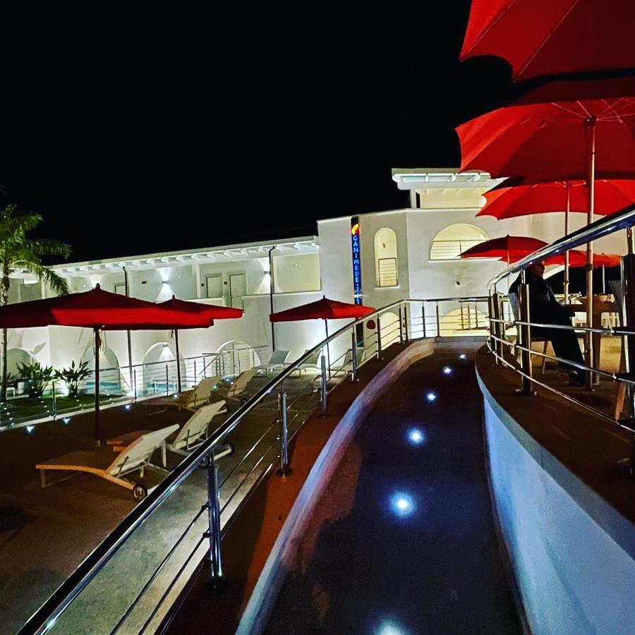 Ganimede Hotel Sperlonga Exteriör bild