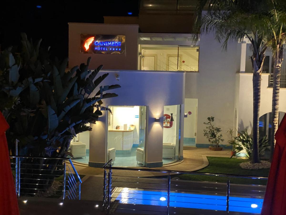 Ganimede Hotel Sperlonga Exteriör bild
