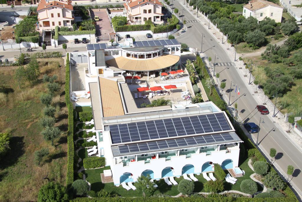 Ganimede Hotel Sperlonga Exteriör bild